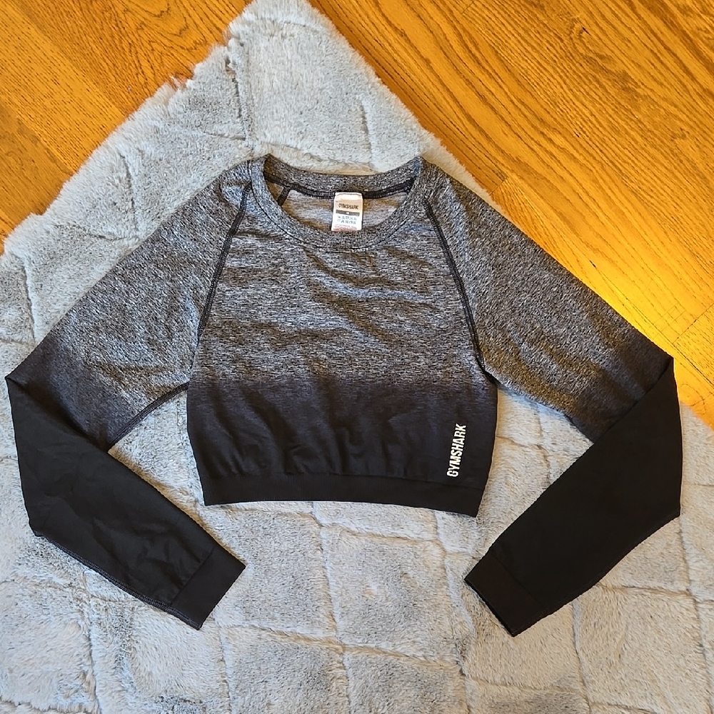 Gymshark Black/Grey Cropped Long Sleeve Top, Womens Medium, Great Condition